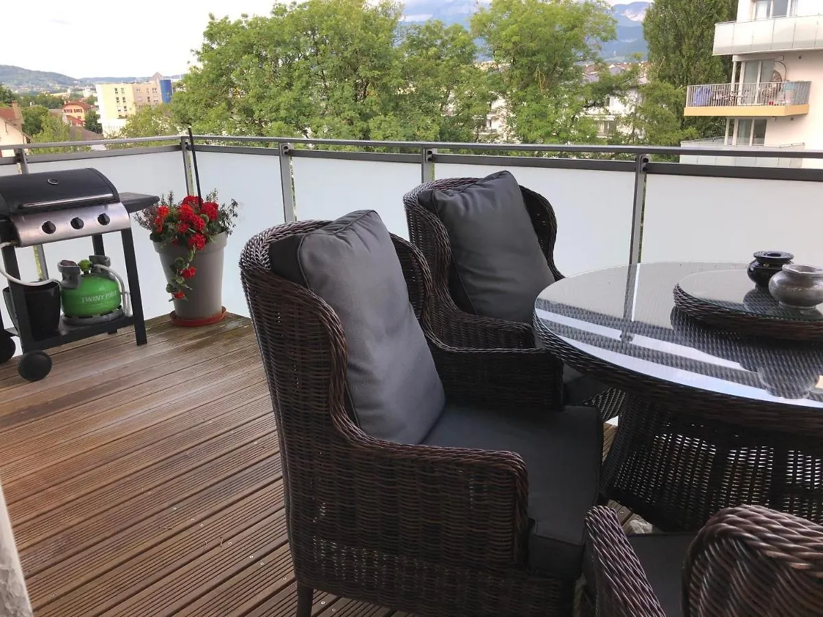 Les Berges Apartment Annecy France