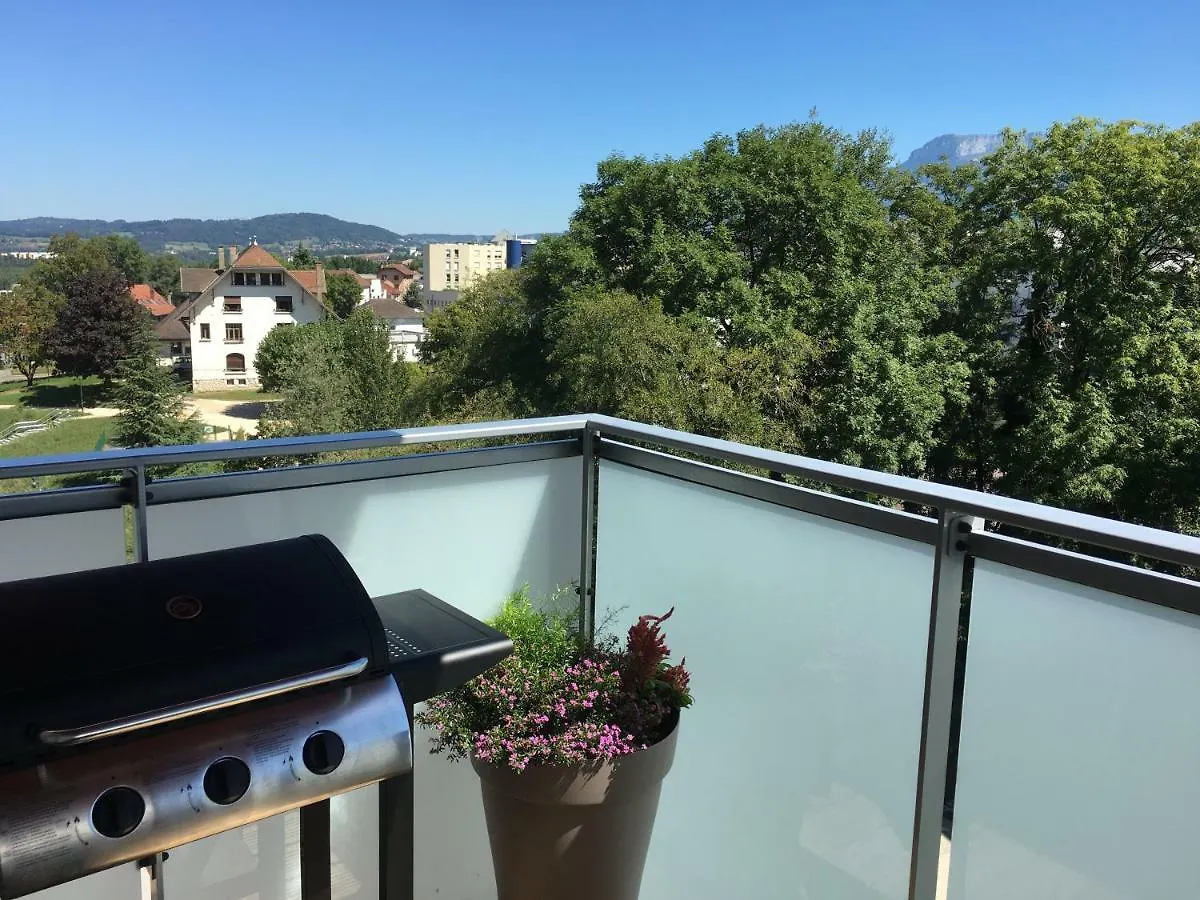 Les Berges Apartment Annecy France
