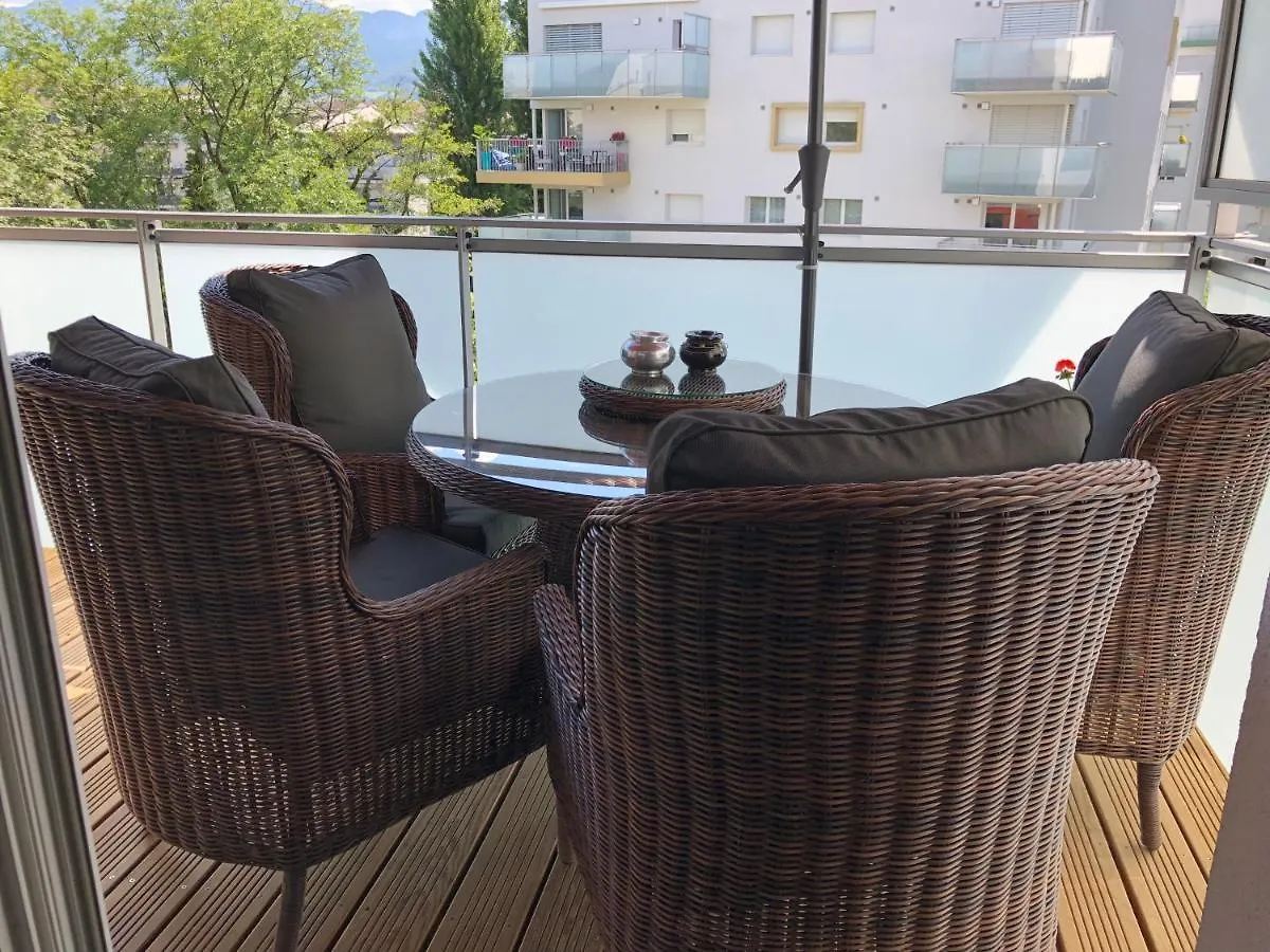 Les Berges Apartment Annecy